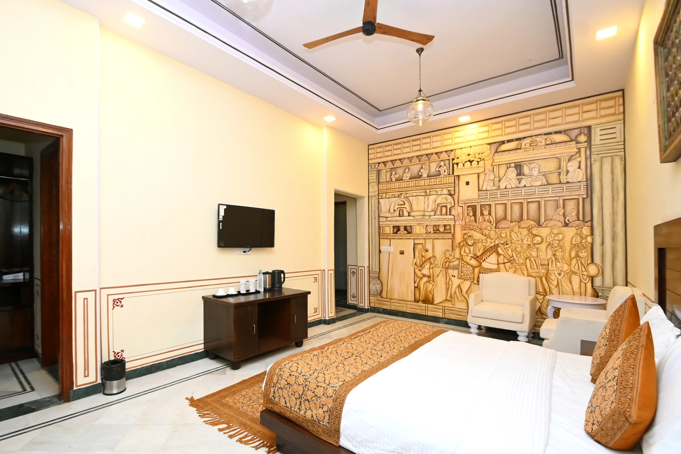 Aaram Bagh Maheshwar gallery 2