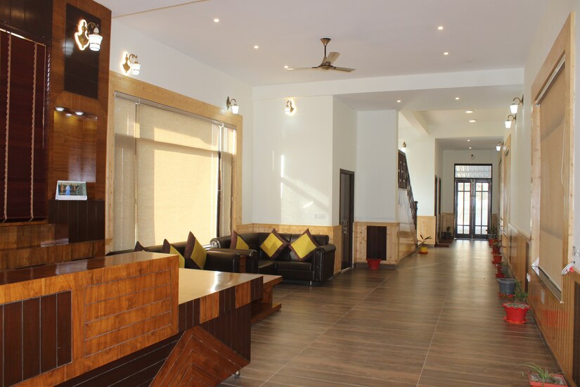 Chail Retreats Himachal