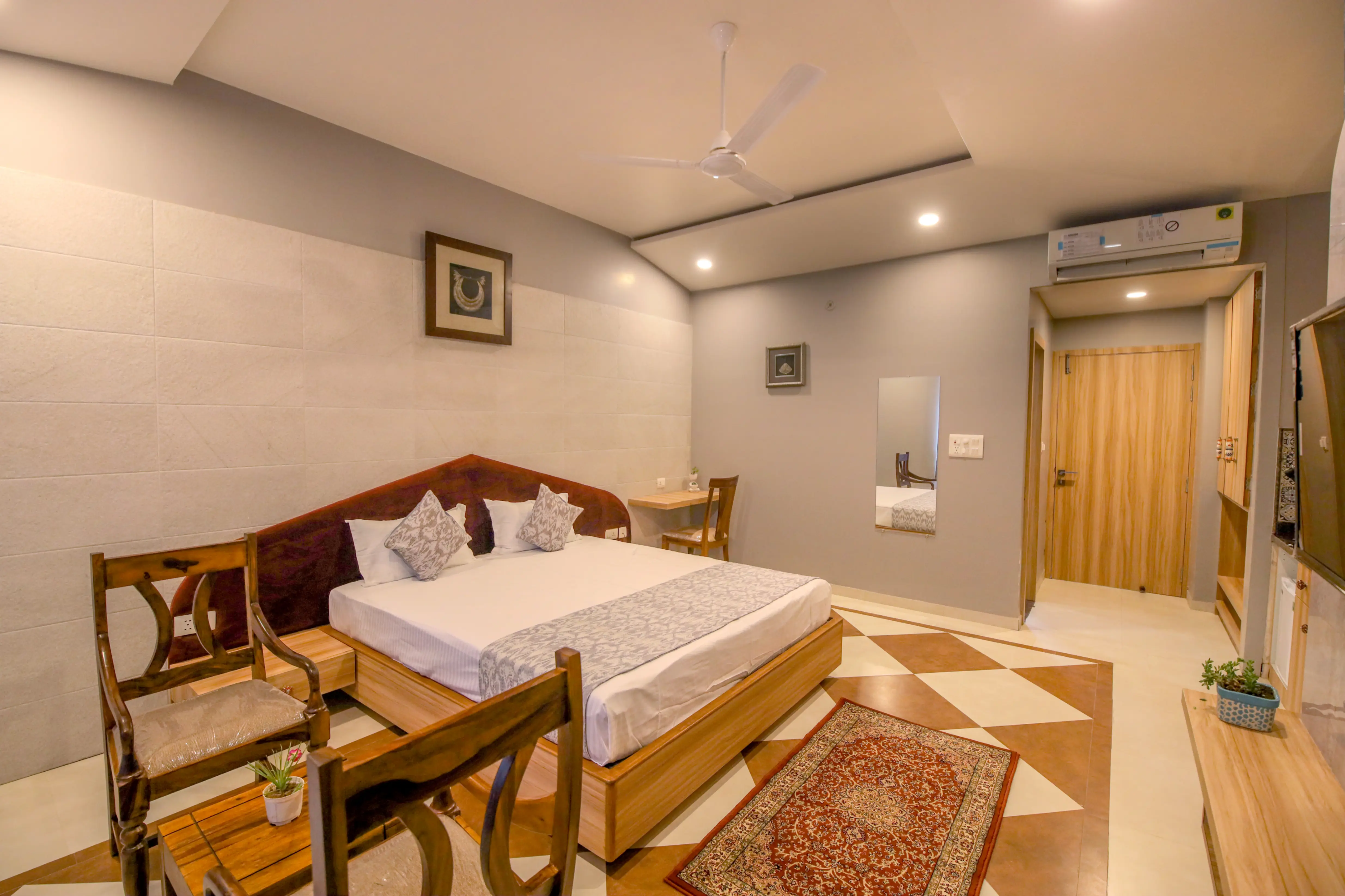 Gems Suites-A Boutique Stay gallery 7