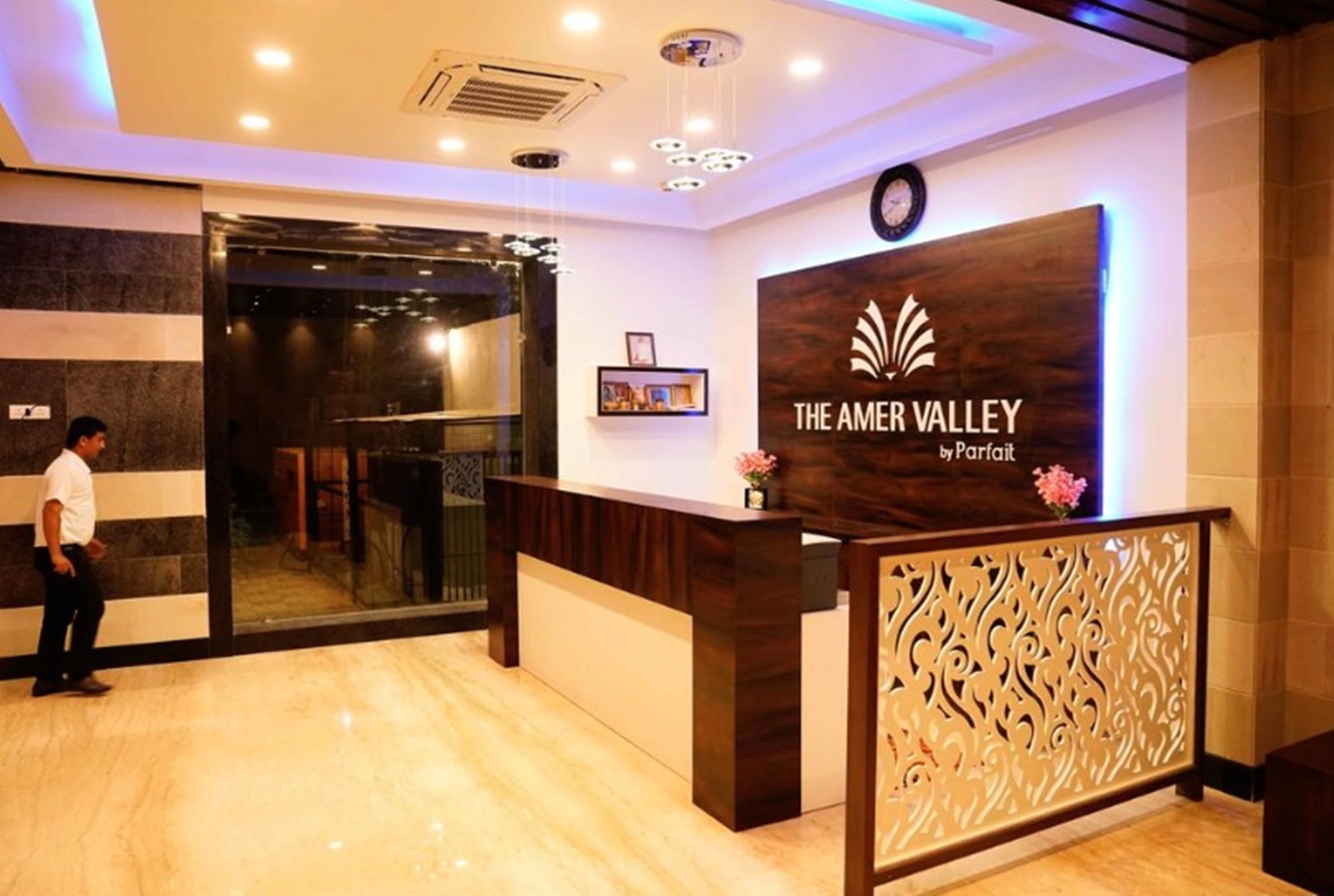 Hotel Amer Valley Near Jal Mahal gallery 3