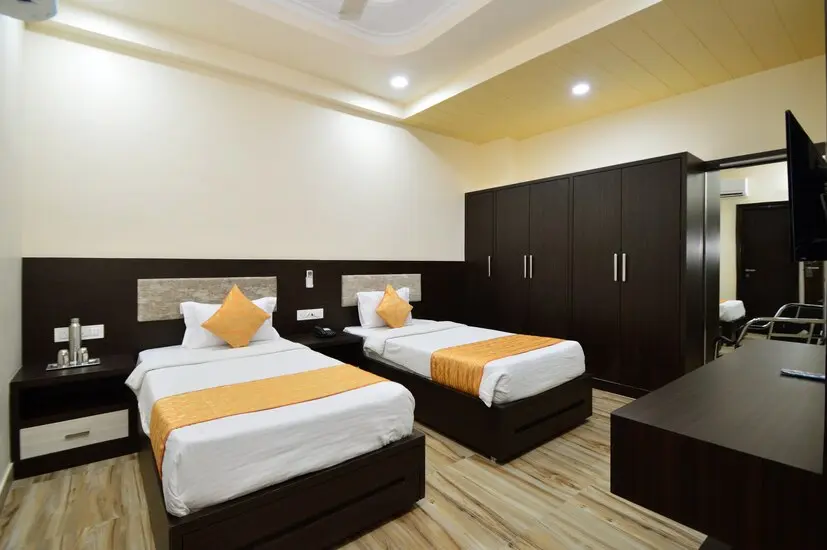 Kapish Home
