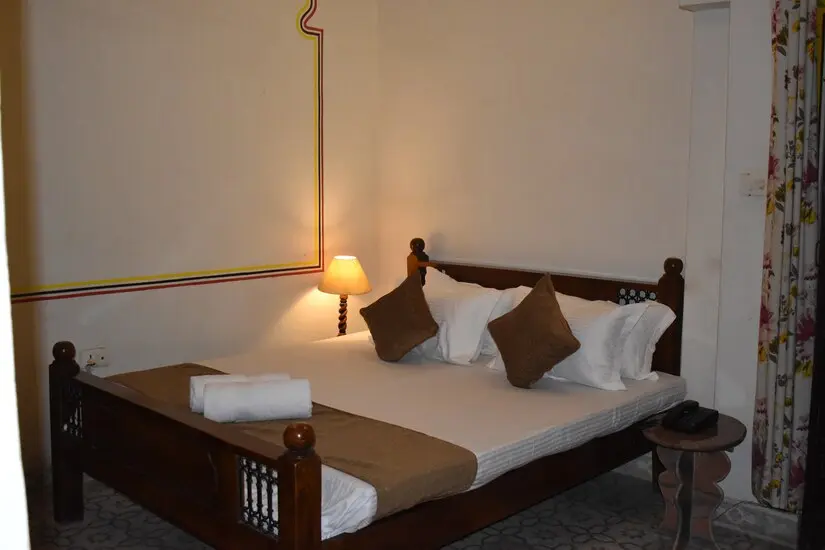 Nawal Sagar Haveli Bundi gallery 2