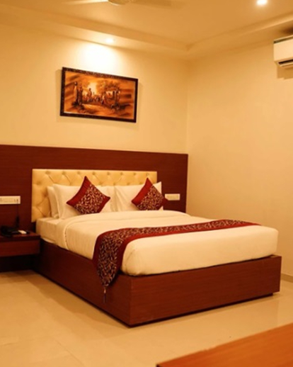 https://www.brandmyhotel.in/wp-content/uploads/2023/12/amer-velly-journey-new-1.png